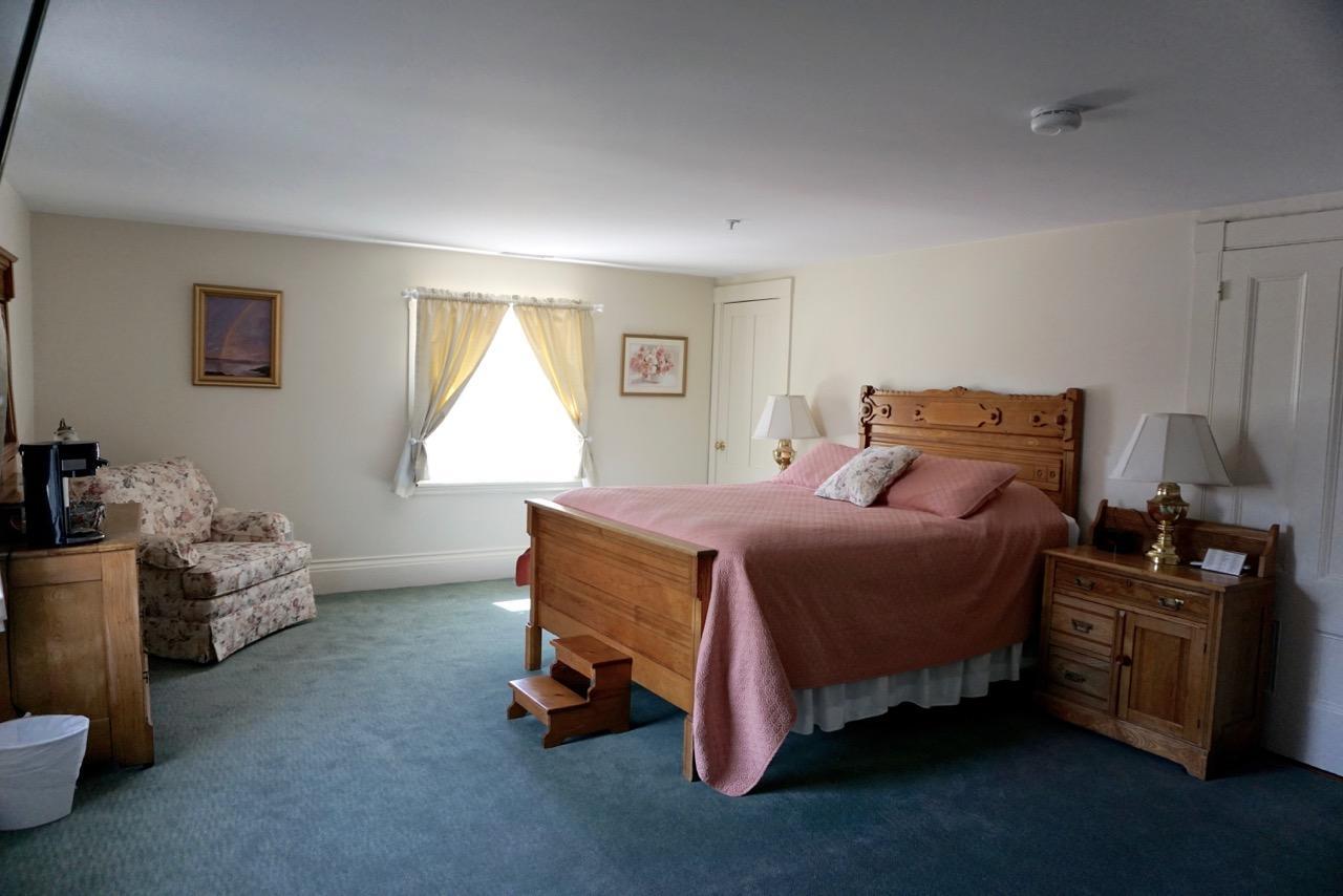 The Salem Inn Екстериор снимка